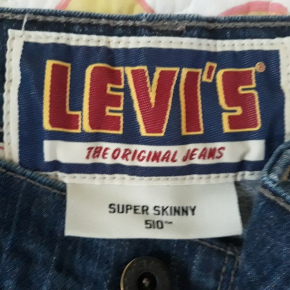 Levi's 510 Super Skinny EUC - Picture 2 of 3